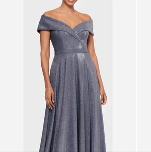 XSCAPE NWT METALLIC GLITTER OFF THE SHOULDER GOWN SZ 6